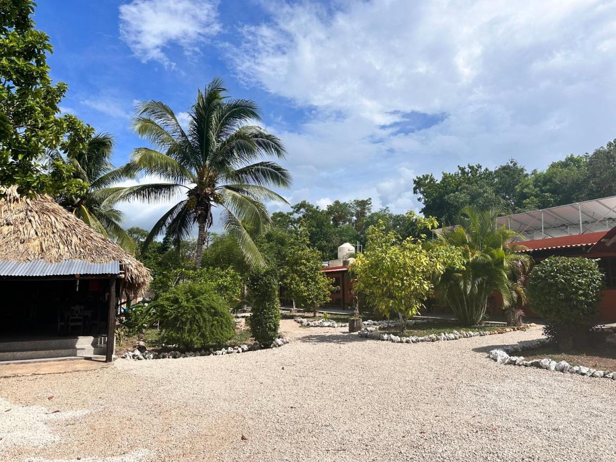 Bacalar Sunshine Hotel Екстериор снимка